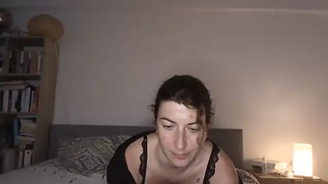 Jo LieLive online show from 06/28/26, 06:58