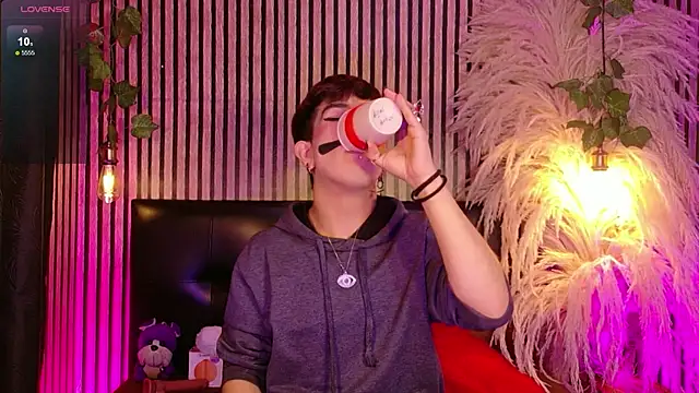 Angeldust19 online show from 04/15/26, 03:46