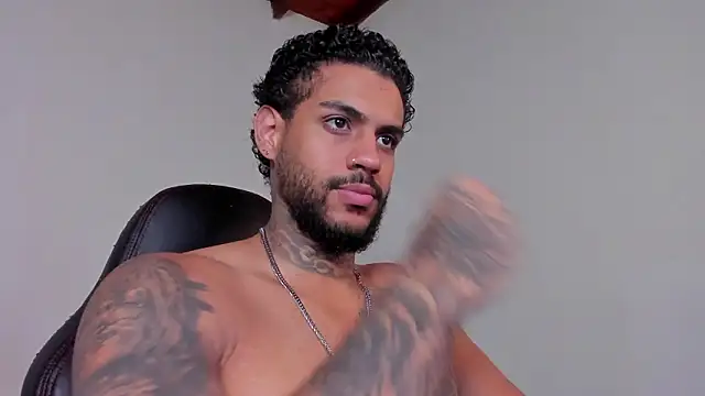 LuigiVitale 1 online show from 02/10/26, 01:21