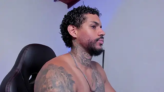 LuigiVitale 1 online show from 03/28/26, 01:05