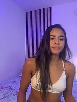 Aghata walker online show from 01/12/26, 12:16