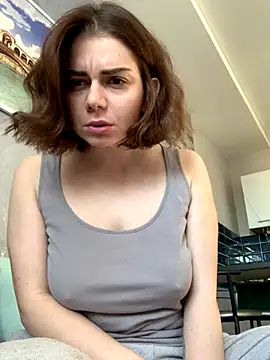 Snapshot of AlisaRain chatting on 11/14/25, 12:59 AlisaRain online show from 11/14/25, 12:59