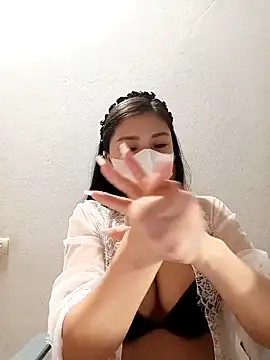 sara-xx online show from 02/12/26, 04:18