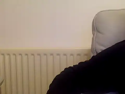 Snapshot of Ivaninyou chatting on 11/14/25, 04:44 Ivaninyou online show from 11/14/25, 04:44