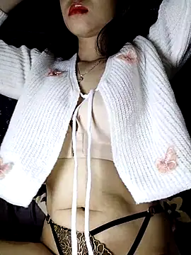 Snapshot of Ri-Rinx chatting on 12/21/25, 01:02 Ri-Rinx online show from 12/21/25, 01:02