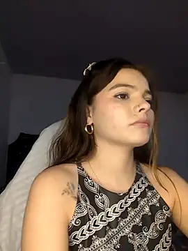 scarlethowens1 online show from 01/15/26, 02:38