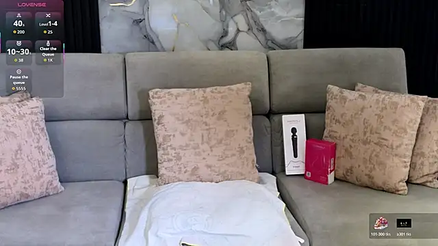 zendayavg online show from 12/15/25, 12:31