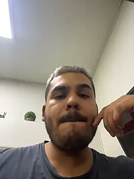 Snapshot of KevinSpenser chatting on 11/14/25, 07:29 KevinSpenser online show from 11/14/25, 07:29