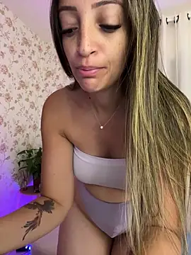 BelleRune online show from 02/08/26, 10:18