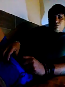 LogaBlade online show from 12/20/25, 08:21