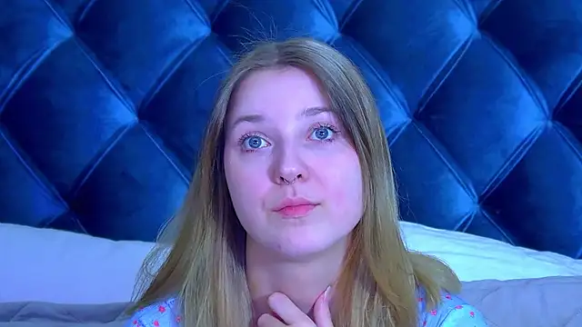 TinnaBurton online show from 03/05/26, 04:47