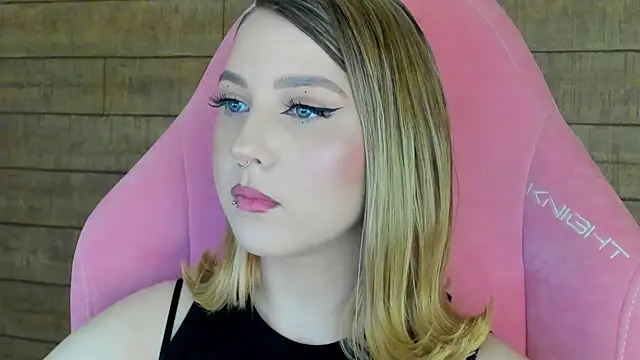 TinnaBurton online show from 03/11/26, 04:02