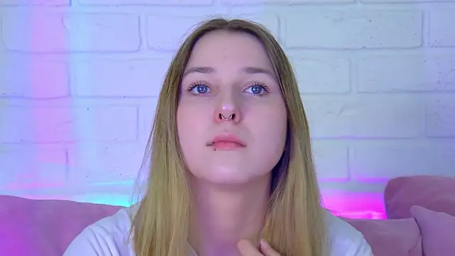 TinnaBurton online show from 03/16/26, 04:33