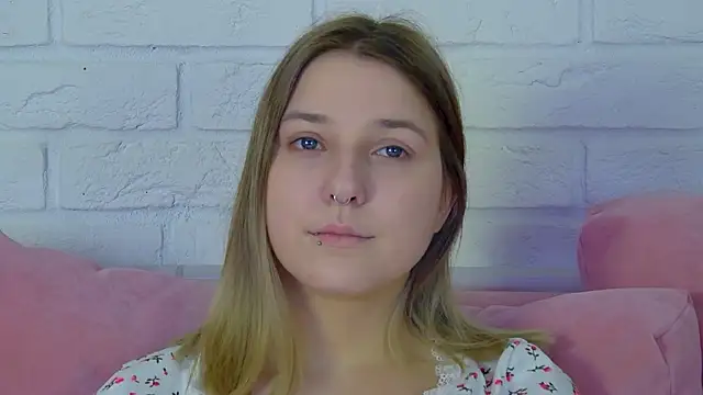 TinnaBurton online show from 03/26/26, 04:12