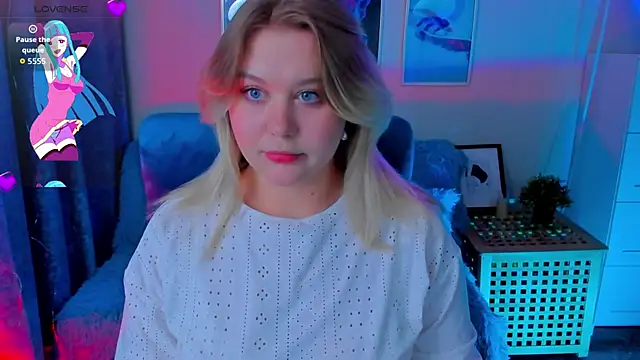 LouiseMous online show from 12/03/25, 10:19