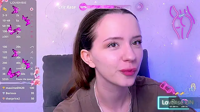 Snapshot of BellaVelure6767 chatting on 05/15/26, 11:45 BellaVelure6767 online show from 05/15/26, 11:45