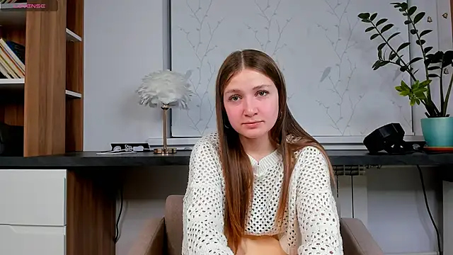 LesaFeldker online show from 12/02/25, 01:33