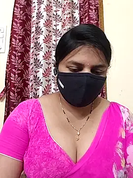 Snapshot of Indian_Telugu_Indhu chatting on 06/18/26, 02:10 Indian Telugu Indhu online show from 06/18/26, 02:10