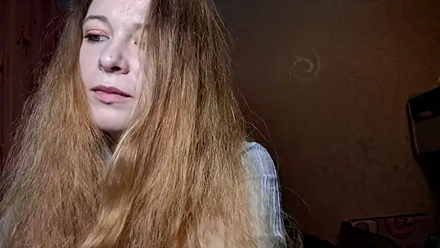 RomonaBustad online show from 12/22/25, 06:21