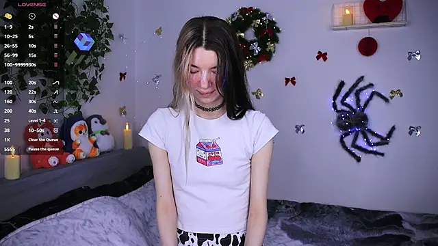 Emmie shy online show from 12/21/25, 11:17