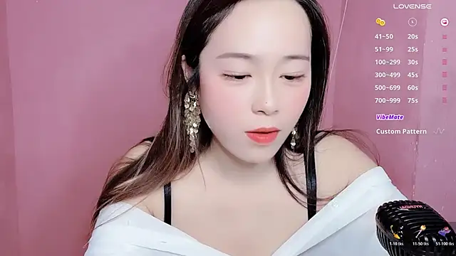 Amelia-12301 online show from 11/22/25, 02:05