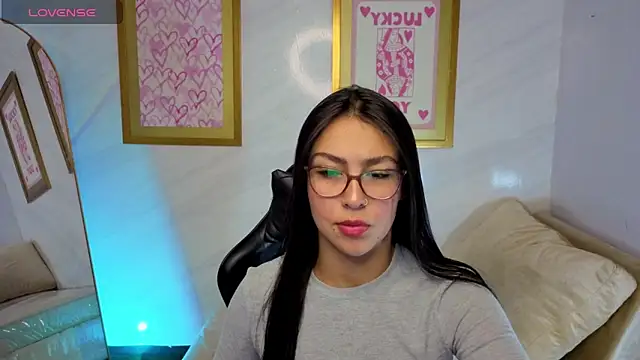 Maleja v  online show from 11/26/25, 01:34