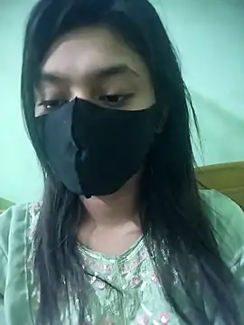 Disha Nur0 online show from 03/12/26, 11:33