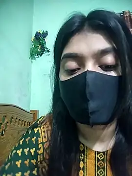 Disha Nur0 online show from 04/25/26, 09:01