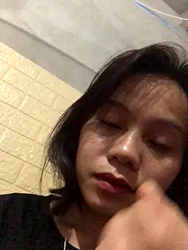 Trangbabylove online show from 12/16/25, 12:48