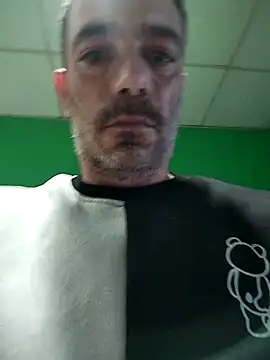 platone09 online show from 12/19/25, 01:51