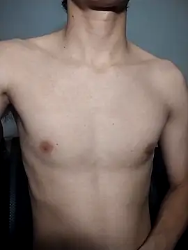 Roisesex online show from 11/18/25, 02:06