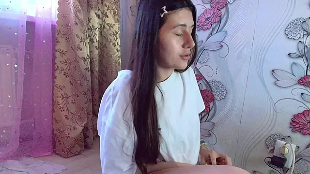 KristinaScott online show from 11/27/25, 12:29