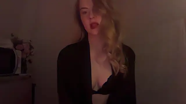 Snapshot of Josefinswe chatting on 02/27/26, 07:47 Josefinswe online show from 02/27/26, 07:47