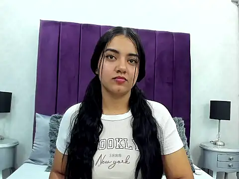 SalomeLee online show from 11/18/25, 11:14