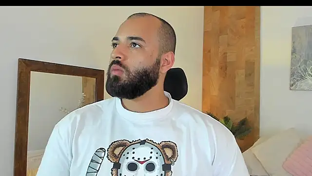 Chris Varden online show from 03/31/26, 07:03