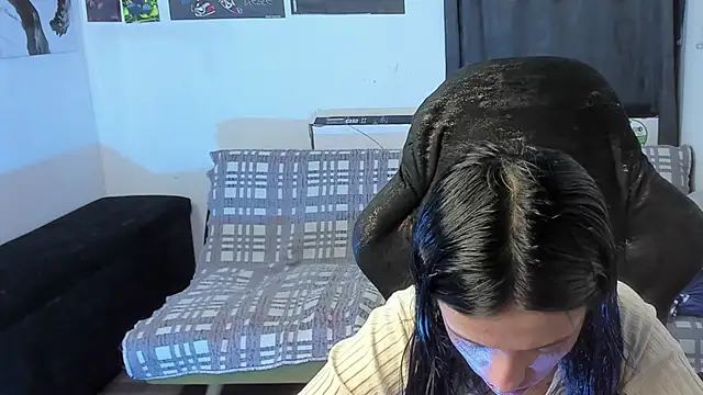 Snapshot of Candy__Girll18 chatting on 02/22/26, 08:18 Candy Girll18 online show from 02/22/26, 08:18