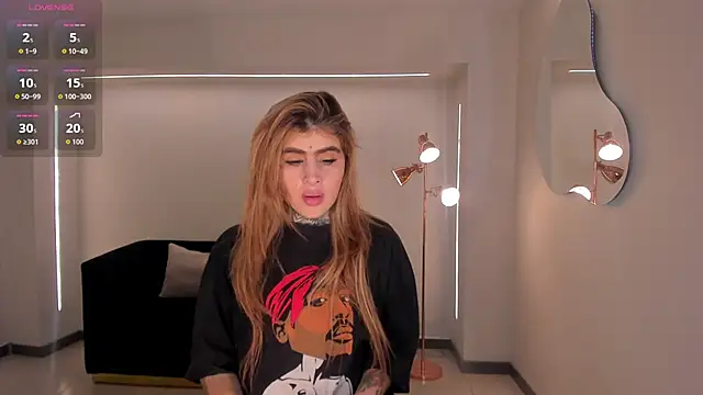 CarlaBrunni online show from 12/17/25, 12:33