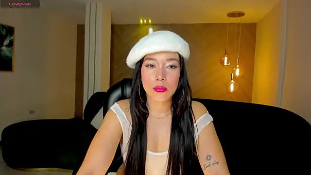 ZaraKafruni online show from 03/12/26, 04:18