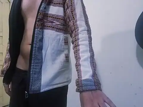 syndyc1 online show from 11/18/25, 02:10