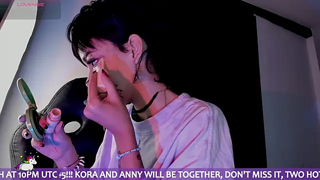 Anny Kiitty online show from 05/26/26, 04:19