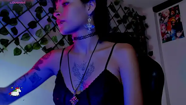 Snapshot of Anny_Kiitty chatting on 07/16/26, 05:35 Anny Kiitty online show from 07/16/26, 05:35