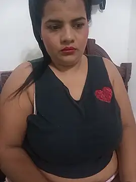  QueenSofia  online show from 11/30/25, 02:15