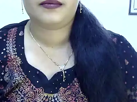 Snapshot of Muskan_Jha chatting on 06/21/26, 03:42 Muskan Jha online show from 06/21/26, 03:42
