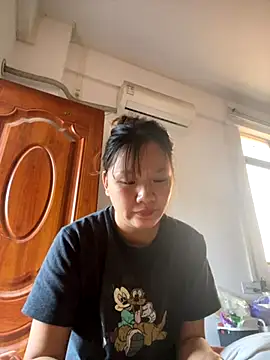 yiyi0316 online show from 11/16/25, 05:57