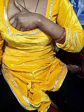 Snapshot of sexysushma1992 chatting on 03/14/26, 04:07 sexysushma1992 online show from 03/14/26, 04:07