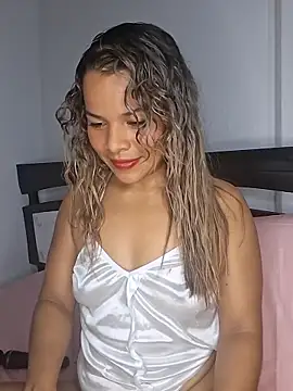 Snapshot of pamela_Tiny chatting on 02/23/26, 02:31 pamela Tiny online show from 02/23/26, 02:31