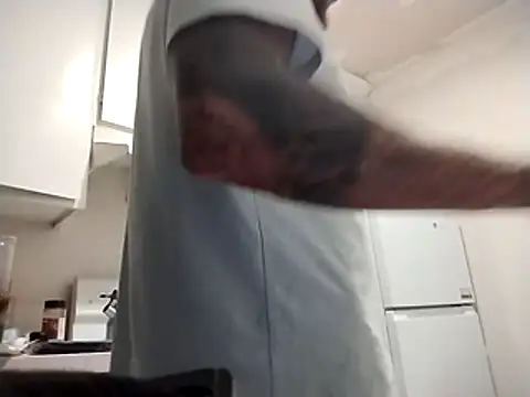 CarlosStillBig online show from 11/20/25, 03:45