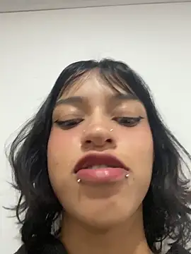 LiilithStonne online show from 12/20/25, 12:01