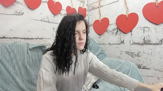 Lovely Audrey online show from 11/30/25, 01:09