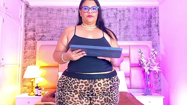 SelennaCooper online show from 02/26/26, 11:53